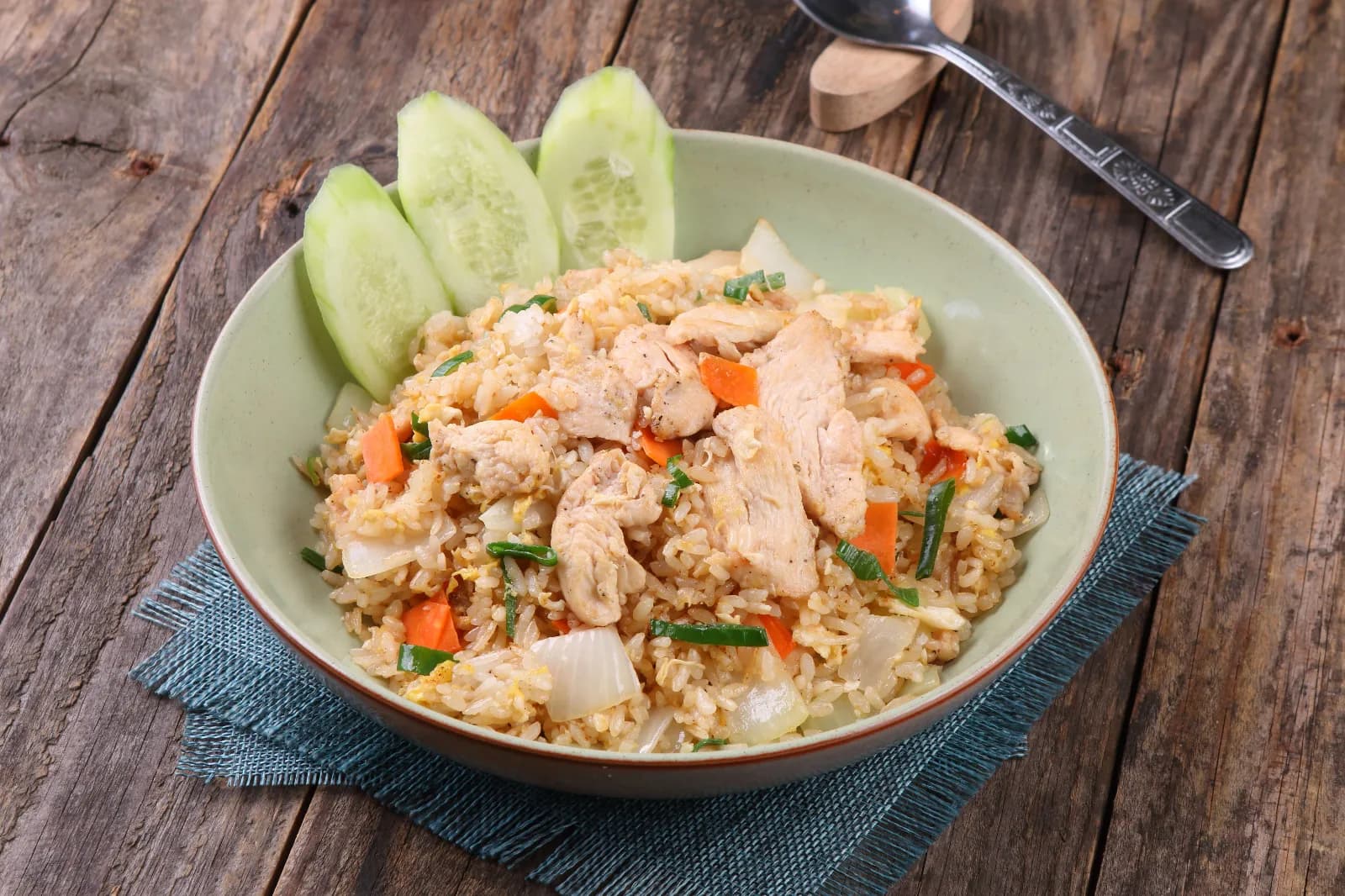 Chicken Fried Rice – order online in Itahari