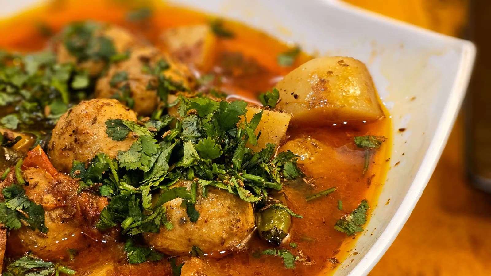 Aalu Dum Gravy – order online in Itahari